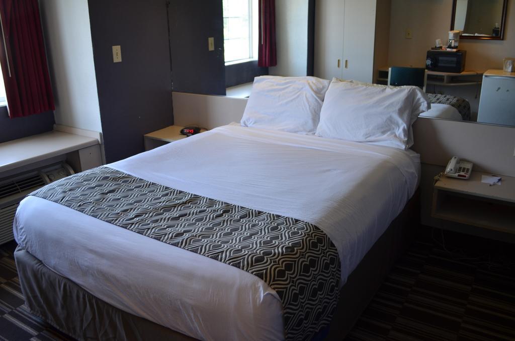 Stay Express Inn And Suites Atlanta Union City Extérieur photo